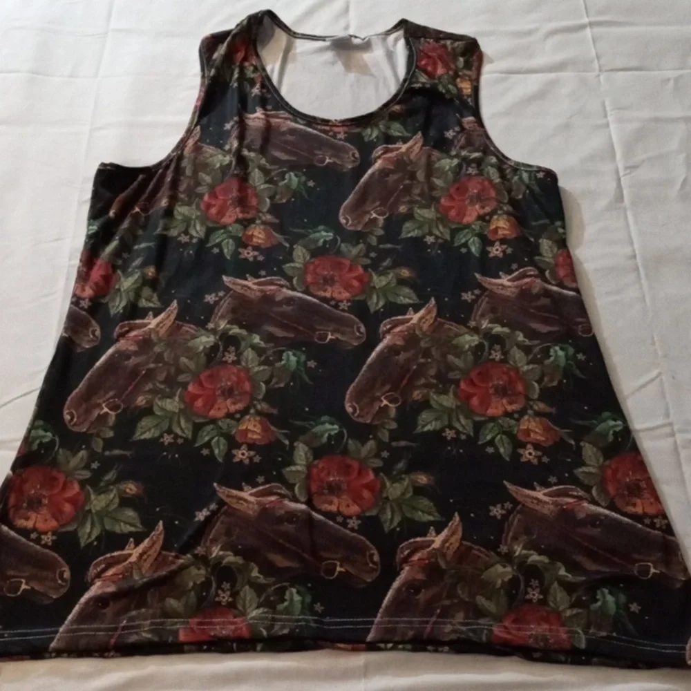 Cherry Loom horse profile tank